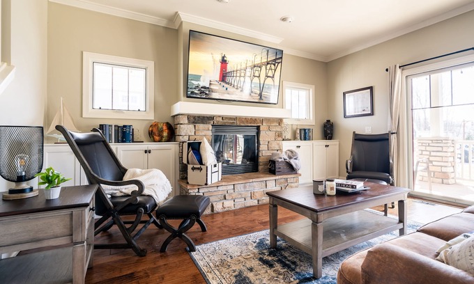 South Haven House | MarinaResort/2SpaciousLivingRoom/gameRMBar/