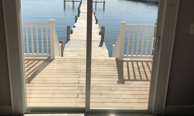 Norfolk Cottage | Mariners Cove Waterfront with Private Dock