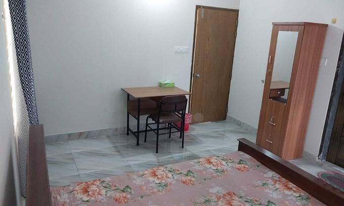 Dhanmondi Apartment | Mariners Guest House