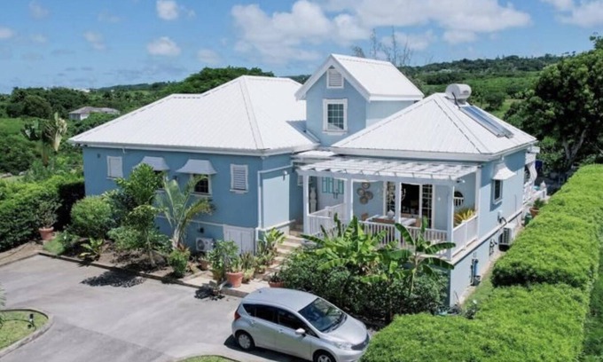 Gibbes Villa | Mariposa House~A piece of paradise with sea views