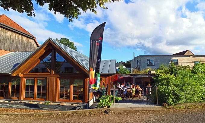 Oberhavel Bed & Breakfast | Marleen's Bar