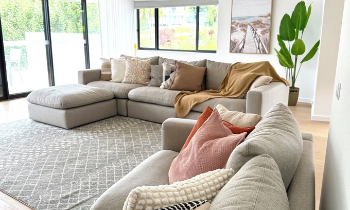 Long Beach House | Marlie’s at Long Beach (Pet Friendly)