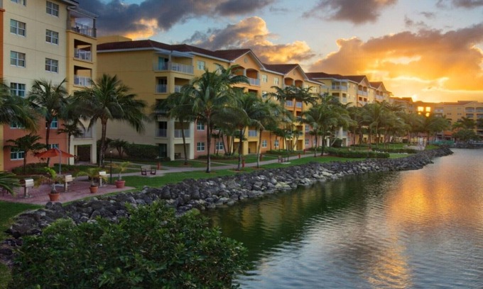 Doral Resort | Marriott's Villas at Doral 2 Bedroom