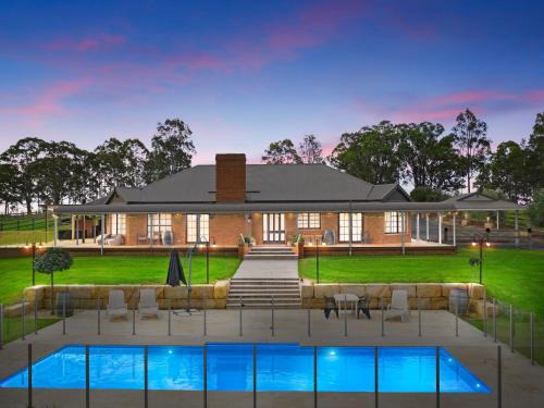 Pokolbin House | Marrowbone Mountain Views