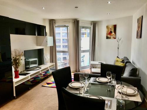 Bristol City Centre Apartment | Marsh House
