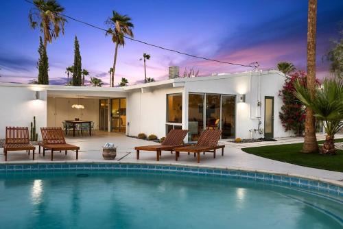 Racquet Club Estates House | Martini Weekend
