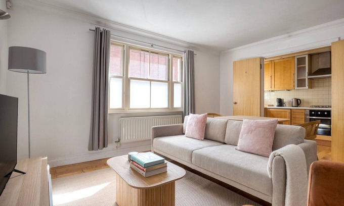 Bunhill Apartment | Marvelous Old Street 1BR, walk to Shoreditch & Hoxton, by Blueground