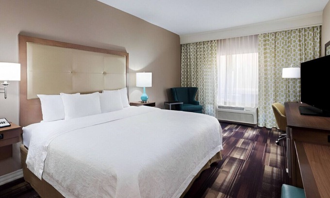 Gwinnett Place House | Marvelous Room for Your Stay! W/ Marketplace -S