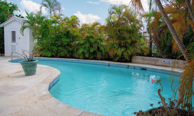 Paynes Bay Villa | Marzalea 2 bd Villa by Zenbreak