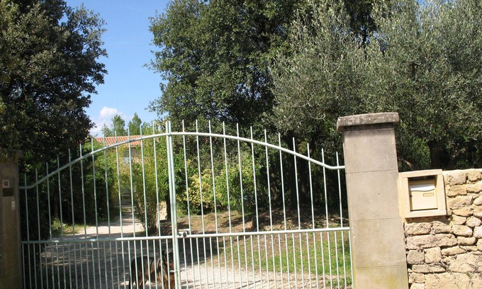 Vers-Pont-du-Gard House | Mas Blauvac with swimming pool, Between Uzes and the Pont du Gard