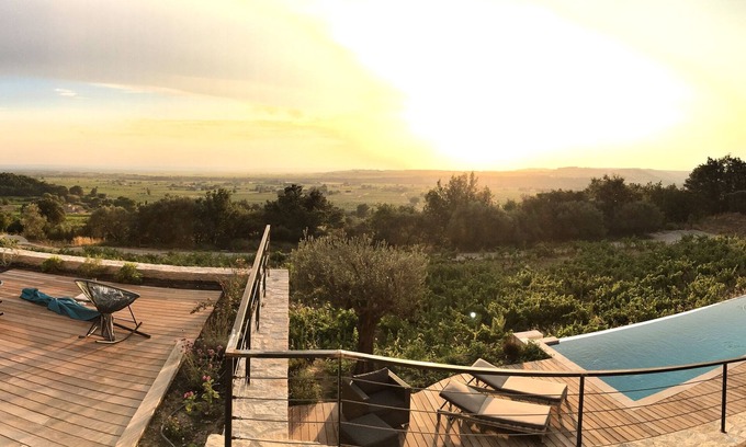 Seguret Other | Mas des Amis, Seguret, Village classified in Provence, heated swimming pool