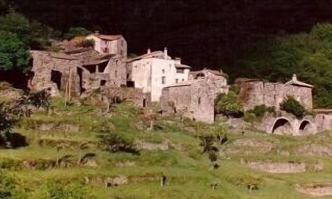 Notre-Dame-de-la-Rouviere House | Mas du Cambounet: holiday house - Languedoc - Cevennes