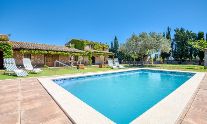 Albons Cottage | MAS MILLET: Beautiful country house in Albons with private pool