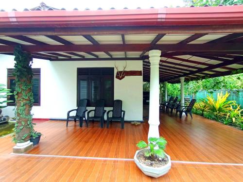 Midigama House | Mashi Home Stay