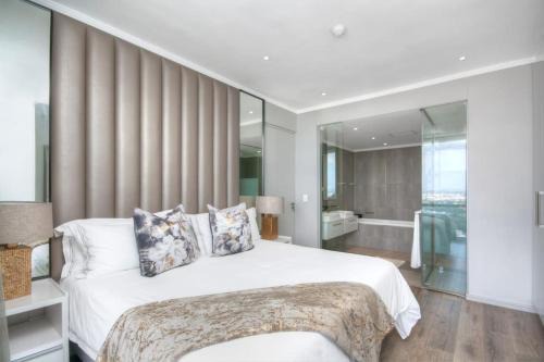 Greater Johannesburg Metropolitan Area Apartment | MasingitaTowersLuxuryHotel1303