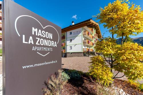 San Giovanni di Fassa Apartment | Mason La Zondra