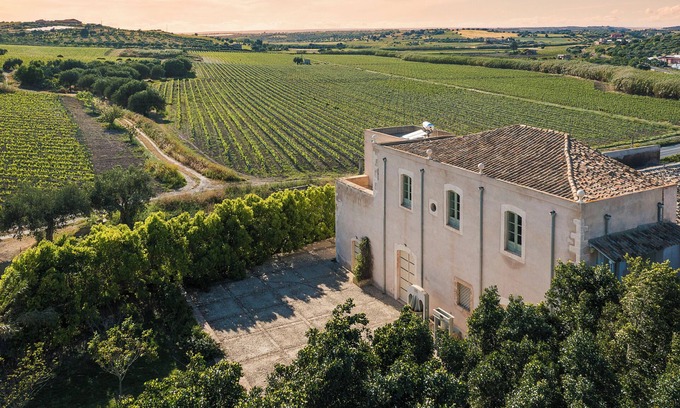 Noto House | Masseria BaroninLuxurious Sicilian Countryside Retreat; Relax and Explore.