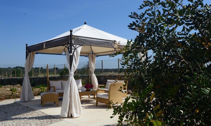 Torre San Giovanni Bed & Breakfast | Masseria Centro Colonico B&B
