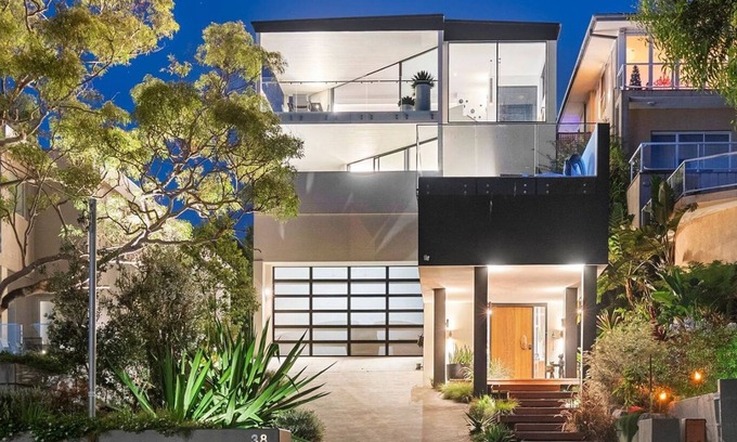 Balgowlah Heights House | Massive Sydney Harbour Views - Luxury Home between Mosman and Manly