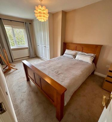 Navan House | Master bedroom with en-suite