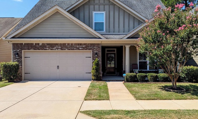 Martinez House | Master's ANWA tournament rental- 6 miles from the Augusta Nationals Golf course