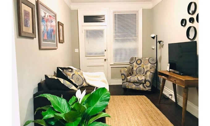 Augusta House | Master’s on Central