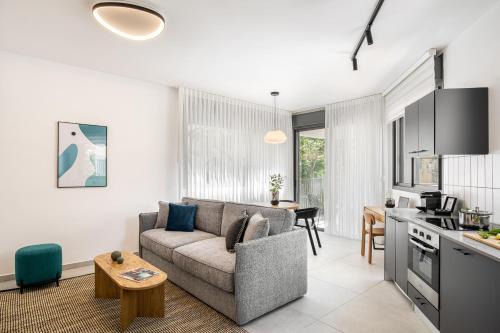 Tel Aviv City Center Apartment | Mate GEORGE - By HOMY