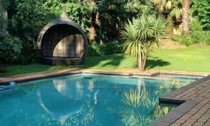 Greater Johannesburg Metropolitan Area Hotel | Matina guest house