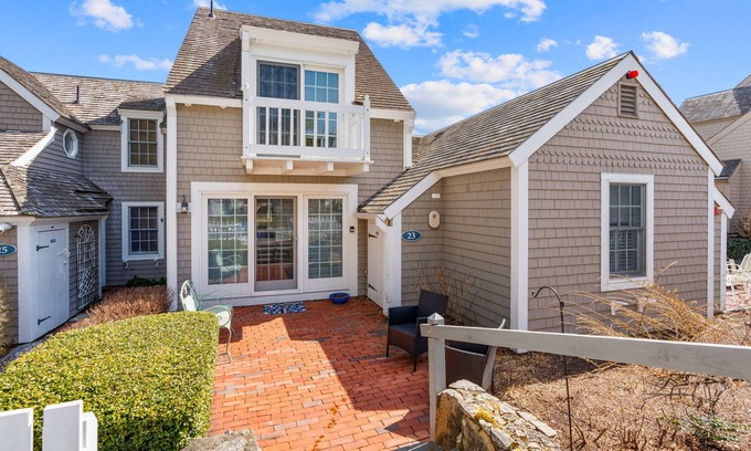 Mashpee House | Maushop Village-2 bedroom, 1.5 baths. Sleeps 4, with private beach