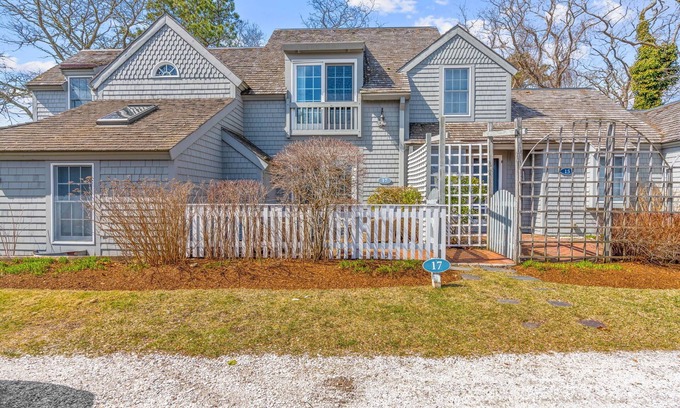 Mashpee Condo | Maushop Village, 2-bedroom, 1.5 baths, Sleeps 4, A/C, patios & private beach