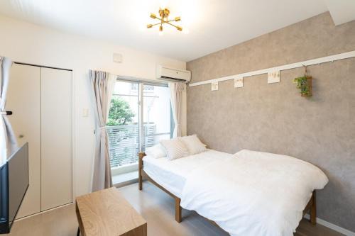 Makishi Apartment | Maxim 2-B