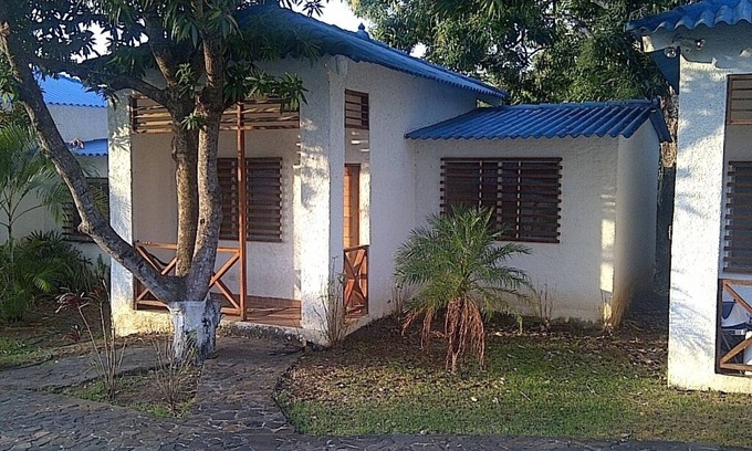 Nueva Gorgona House | May/June 2025 dates still avail. Canadians and Americans welcome