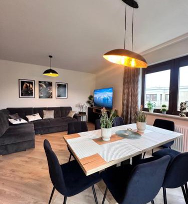 Przymorze Apartment | Maya's Flats & Resorts 105 - Przestronny Apartament przy Parku Regana blisko plaży