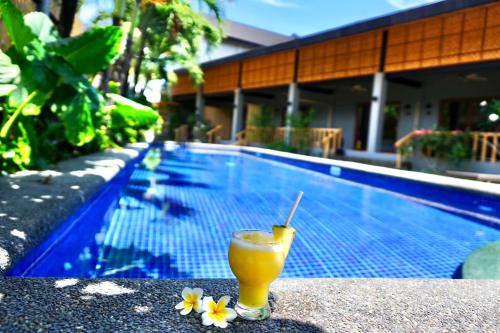 Luzon Hotel | Mayfair Garden Resort
