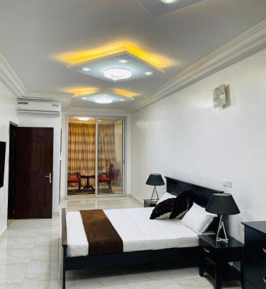 Ouakam Apartment | Mayna House
