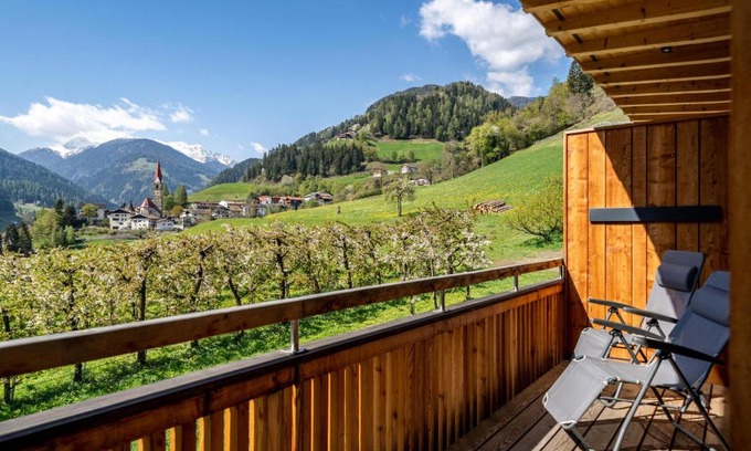 San Pancrazio Apartment | Mayrhof Apartment Im Kirschgarten