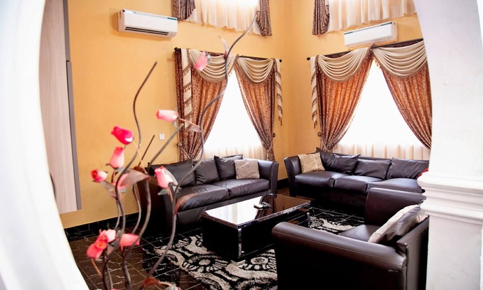 Taifa Hotel | Mays Haven