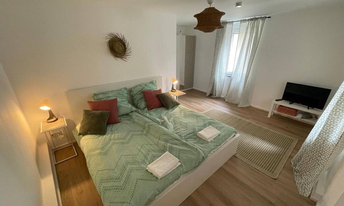 Bad Camberg Apartment | Me Apartments - Erbach
