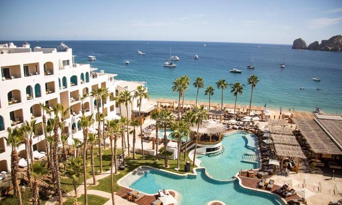 El Medano Ejidal Resort | ME Cabo by Meliá