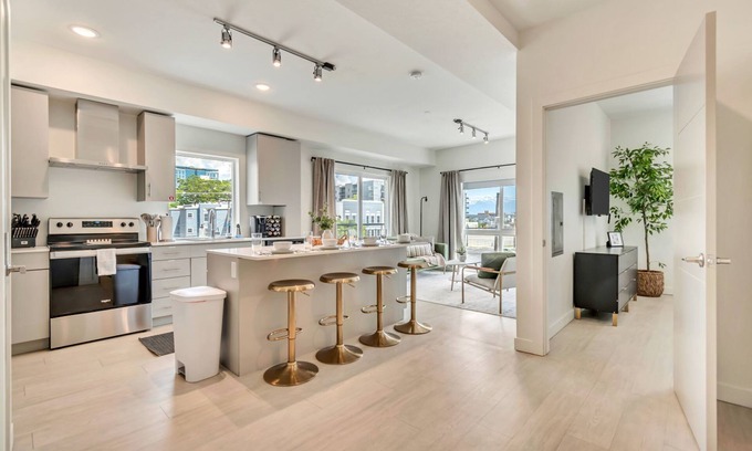 Rio Grande Apartment | Meadow at Paperbox in Salt Lake City