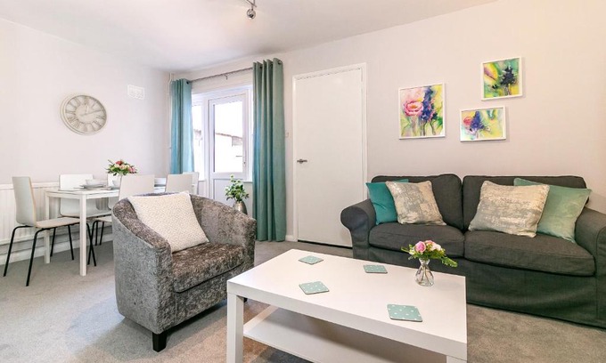 Arbury Apartment | Meadow House