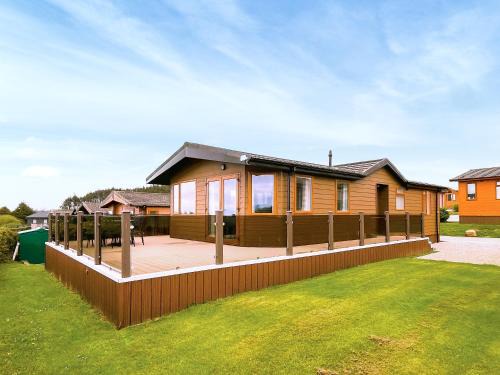 Mullacott House | Meadow View 16