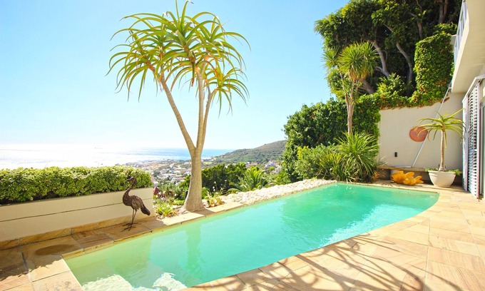Camps Bay Apartment | Medburn Road 16A