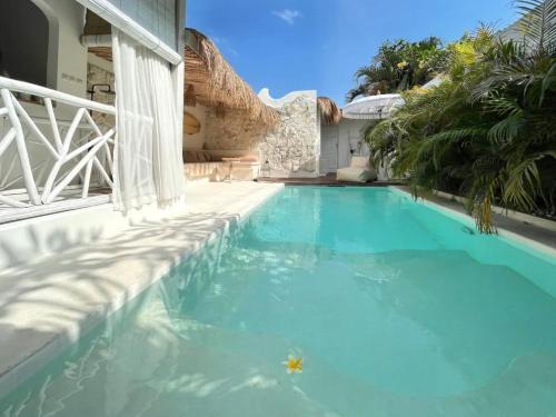 Pererenan Villa | Mediterranean 2BR Tropical Villa Near Pererenan Beach, Canggu
