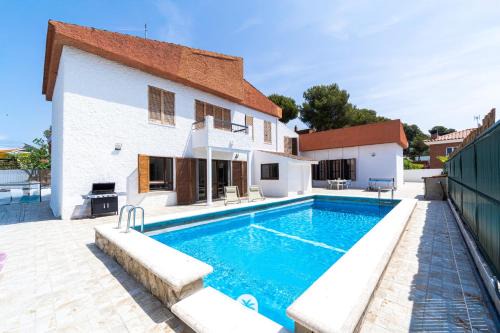 Tamarit Apartment | Mediterranean Way - La Mora A
