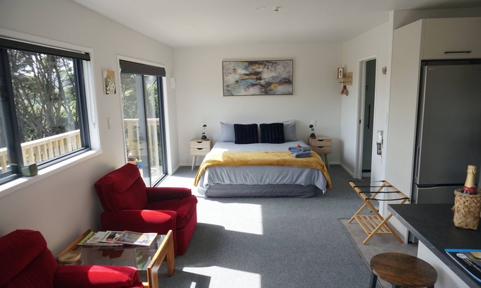 Tryphena Apartment | Medland Mystic self contained studio unit.