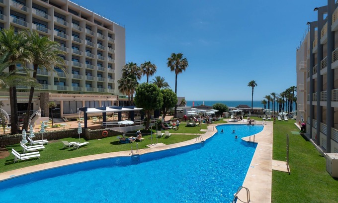 Carihuela Hotel | Medplaya Hotel Pez Espada