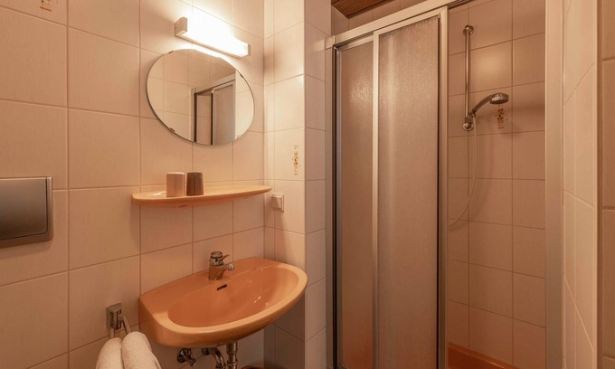 Wiesenttal Cottage | Mehrbettzimmer - Gasthaus Sponsel