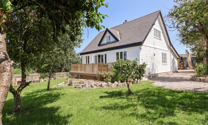St George Cottage | MELBECKS, family friendly, character holiday cottage in Abergele