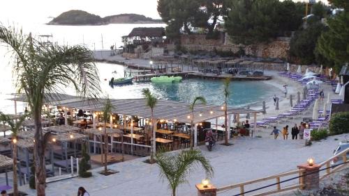 Ksamil Apartment | Melina's Seaside Retreat